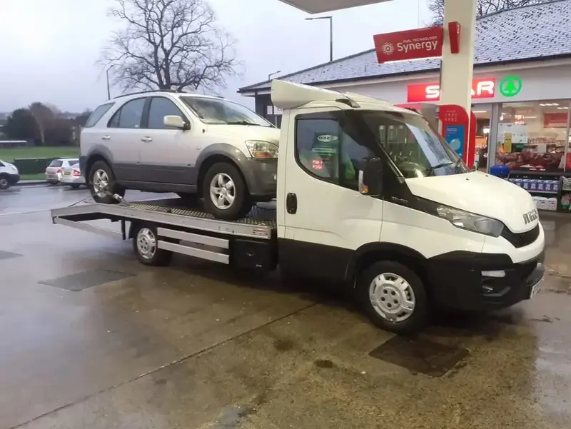 4x4 loaded for scrap collection